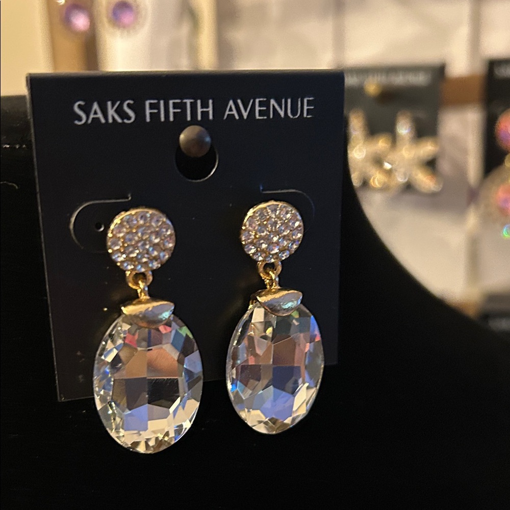 Saks Fifth Avenue Big Oval sparkly Earrings